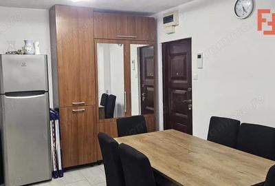 Apartament cu 2 camere, 51 mp la parter zona Soarelui, AEM - 1
