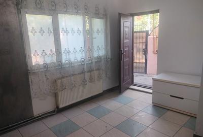 Casă cu 1 camere în Central - 2