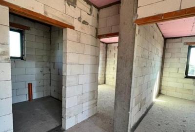 Casa individuala, la rosu, 161 mp, Fratautii Vechi - 3