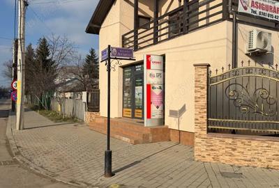 Spațiu comercial, de 51 mp, în Central - 4