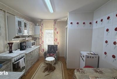 Apartament cu 3 camere decomandat în Central - 4