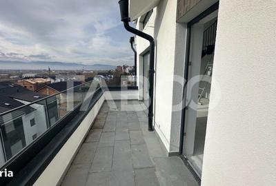 Apartament cu 3 camere decomandat în Cristian - 12