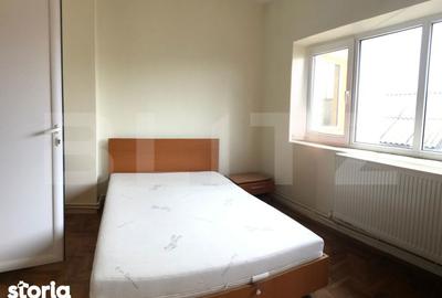 Casă cu 7 camere cu Teren 1023 Mp în Central - 18