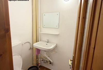 Apartament cu 3 camere decomandat în E3 - 10
