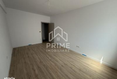 Apartament cu 3 camere în Cetate