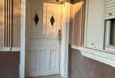 Casă cu 2 camere în Petrești