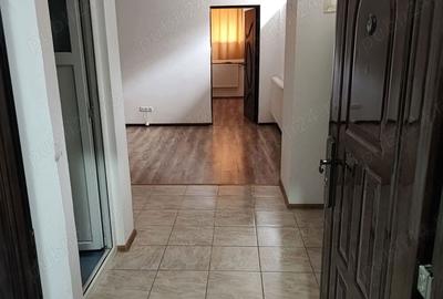 Apartament cu 3 camere decomandat în Central - 6