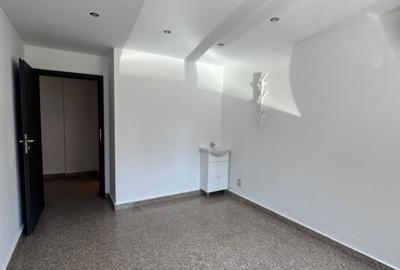 Spatiu  Comercial -De vanzare-Militari Residence-Comision 0 - 11