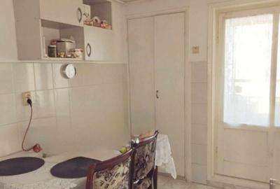 Apartament cu 3 camere decomandat în Central - 11