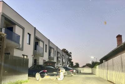 Vand casa 3 camere 2 bai , 1 balcon, 1 terasa , 2 locuri parcare , 2 aer conditionat - 5