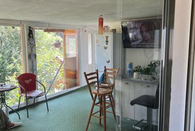 Casă cu 6 camere cu Teren 284 Mp în Poiana - 4