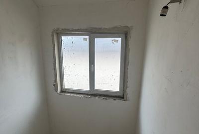Casă cu 5 camere cu Teren 300 Mp în Sânmartin - 8