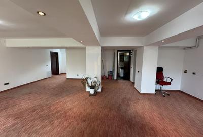 Birou, de 130 mp, în Unirii - 2