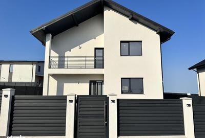 Casă cu 4 camere cu Teren 450 Mp în Miroslava