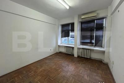 Spațiu comercial, de 231 mp, în George Enescu - 4