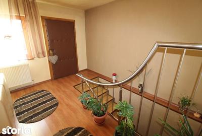 Casă cu 4 camere cu Teren 350 Mp în Central - 7