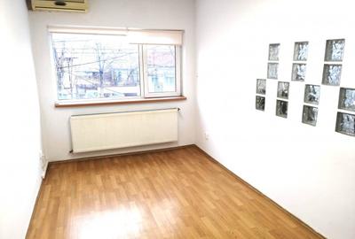 Inchiriere casa trei camere, zona Mosilor Armeneasca - 4