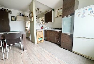 Apartament 3 camere, decomandat, 72mp utili, zona Girocului COMISION 0% - 5