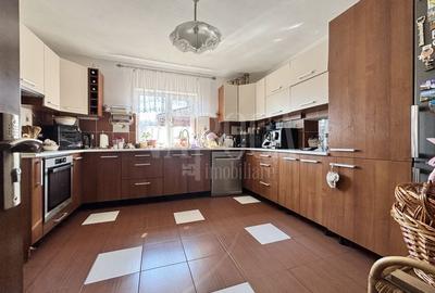 Casă individuală cu 3 camere cu Canalizare în Chinteni - 3