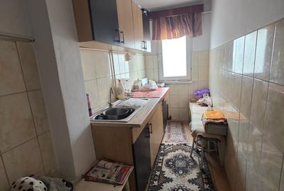 Apartament cu 2 camere semidecomandat în Viziru 2 - 5