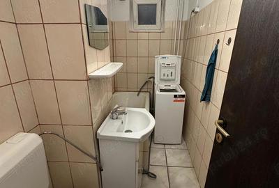 Apartament cu 2 camere decomandat în Spitalul Județean