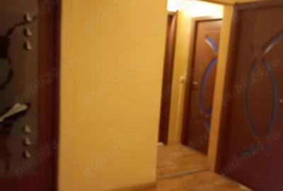 Apartament 3 camere Aleea Cibinului Resita - 1