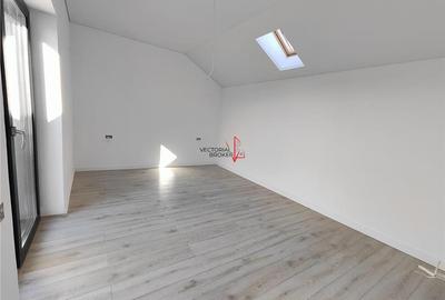 Duplex cu 4 camere cu Canalizare în Prelungirea Ghencea - 33