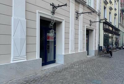 De inchiriat spatiu comercial, fost restaurant, reamenajat total, 220 mp,cu vitrina,zona P-ta Unirii - 1