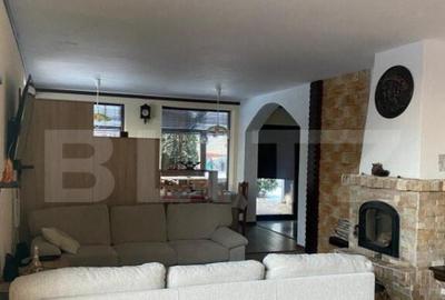 Casa de vanzare, cu 4 camere, 268 mp + teren 786 mp, zona-M - 16