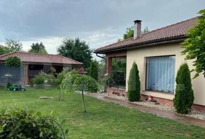 Casă cu 4 camere cu Teren 1000 Mp în Bercu Roșu - 12