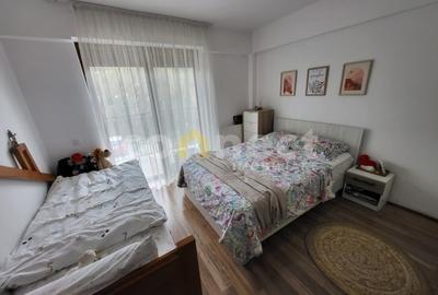 Apartament de 2 camere, semidecomandat, cu parcare. - 18