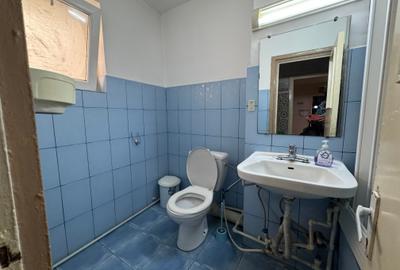 2 cam, parter, cu balcon, 50 mp, fara imbunatatiri, str. Unirii - 15