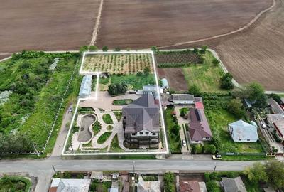 Hotel/Pensiune, 974 mp în Sascut