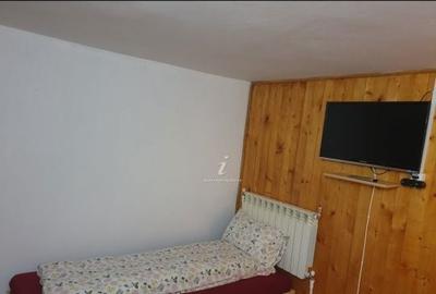 Casă cu 4 camere în Lupeni - 5