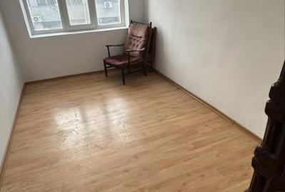 Apartament cu 3 camere decomandat în Păcurari - 7