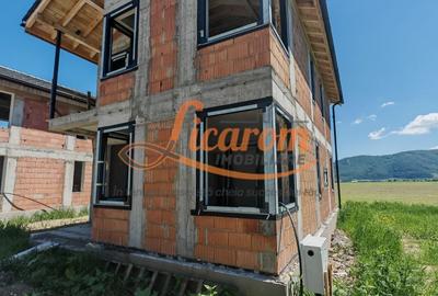 Casă individuală cu 3 camere cu Canalizare în Sud-Est - 23