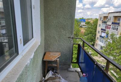 Apartament cu 4 camere semidecomandat în Central - 11