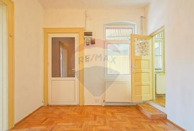 Casă cu 3 camere cu Teren 149 Mp în Brașovul Vechi - 13