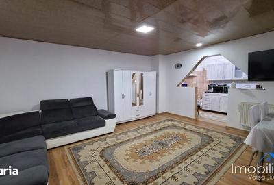 Casă cu 4 camere cu Teren 268 Mp în Central - 11