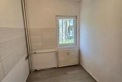 Garsoniera, decomandata, etaj 1 din 4, Uverturii, Teatrul Masca - 3