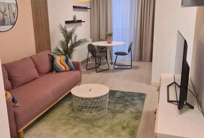 Apartament cu 2 camere decomandat în Titan