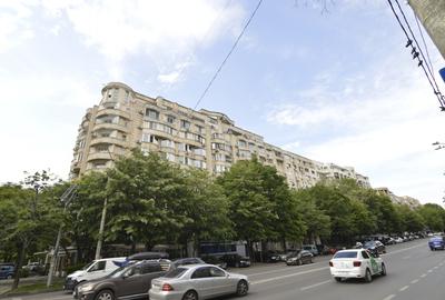 VANZARE APARTAMENT 2 CAMERE BULEVARDUL DECEBAL - PIATA ALBA IULIA - 2