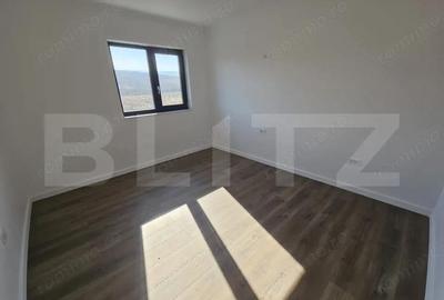 Casă cu 4 camere cu Teren 396 Mp în Tomești - 14