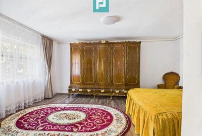 Casa cu 3 camere, anexe loca?ie Premium in Pecica - 11