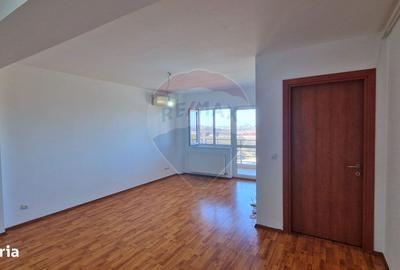 Apartament cu 3 camere în Cățelu - 1