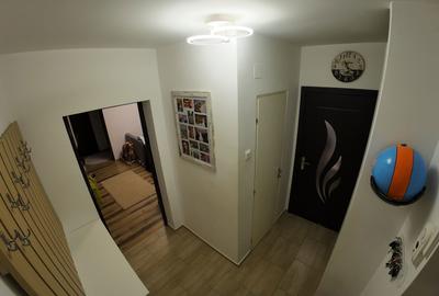 Apartament cu 2 camere semidecomandat, mobilat în City Park Mall - 1