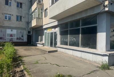 Spațiu comercial, de 200 mp, în Km 4 - 1