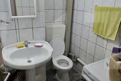 Apartament cu 3 camere decomandat în Girocului - 10