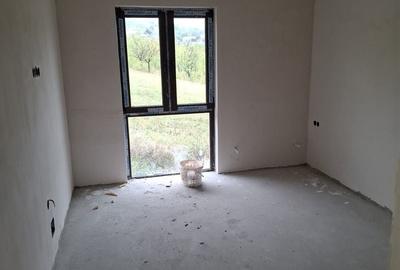 Case tip duplex, 4 camere, 110mp, 240 mp teren Dezmir - 6