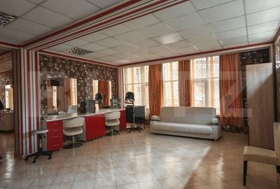 Spațiu comercial, de 70 mp, în Central - 1